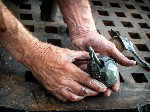 Nol's iron apple, photo by K